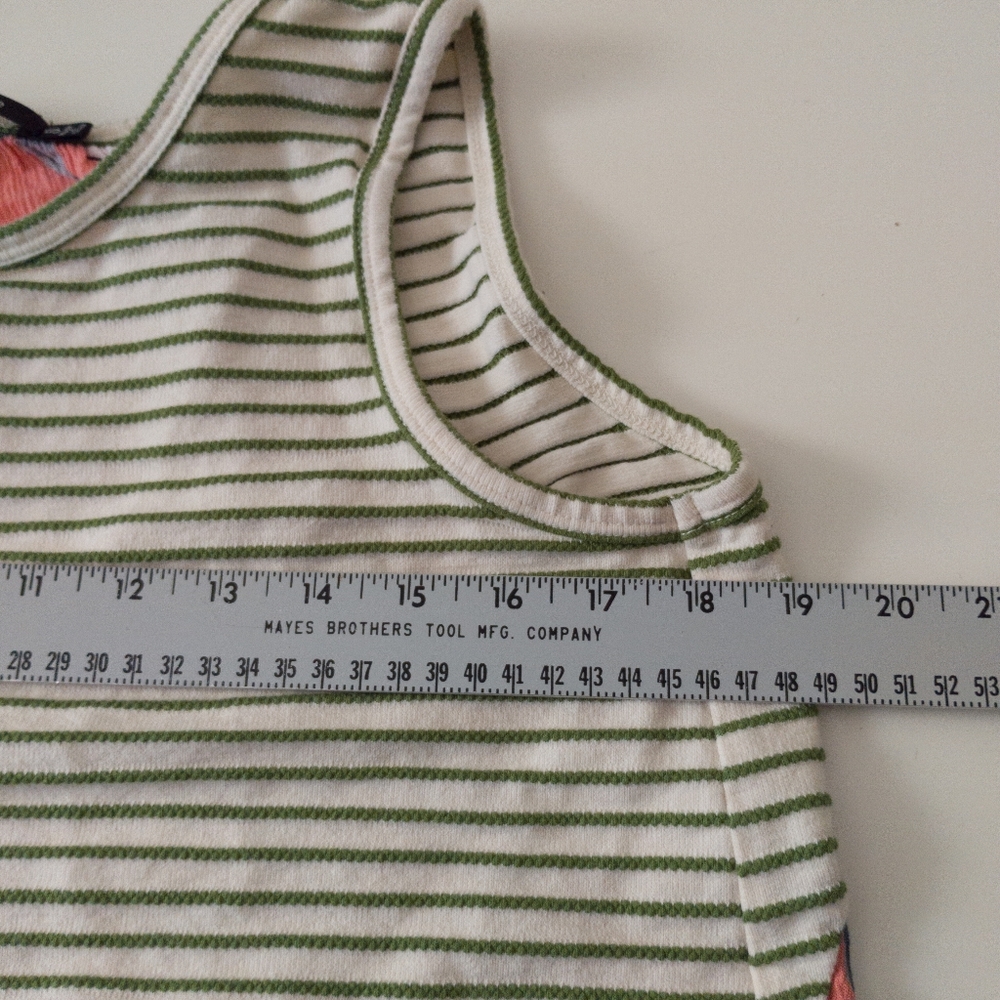 Doe & Rae Mixed Media Layered Top Size Small - Picture 5 of 8